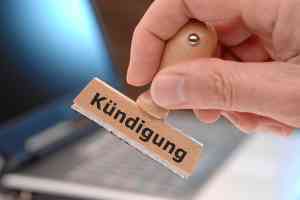 © Wolfilser - stock.adobe.com Kündigungsstempel